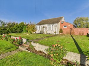 Front Elevation- click for photo gallery